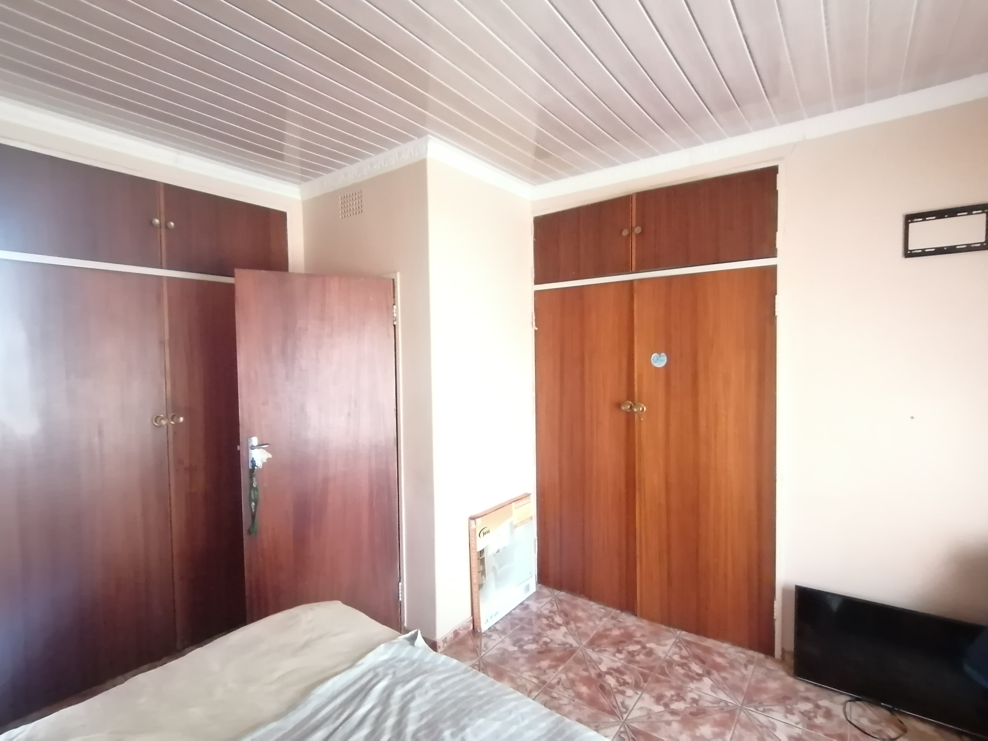 3 Bedroom Property for Sale in Ellaton North West